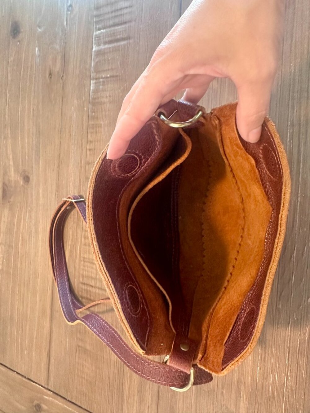 Portland Leather Goods Half Moon Crossbody Burgundy Full Grain Leather Bag - Picture 10 of 10